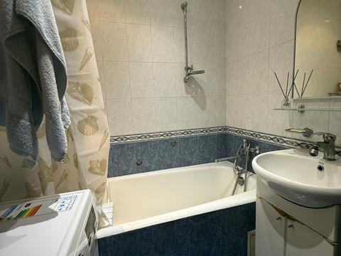 квартира по адресу Червоной Калины просп. (Владимира Маяковского), 7-А