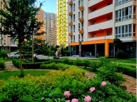 квартира за адресою Олеся Бердника вул., 1-Д