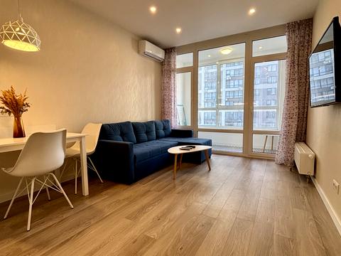 квартира за адресою Олександра Олеся вул., 4-А