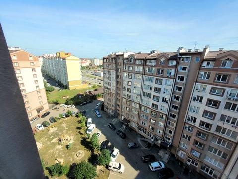 квартира за адресою Володимира Івасюка вул., 11