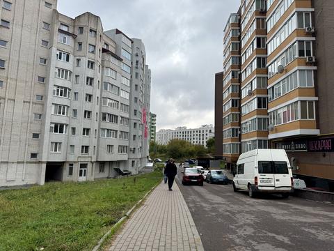 комерційна за адресою Соборна вул., 283