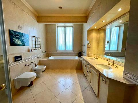 будинок за адресою Кривий Ріг, Лозуватська вул., 7