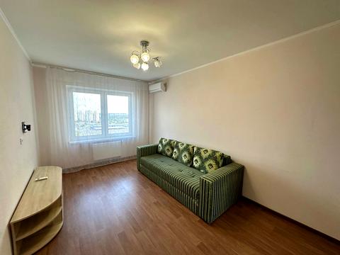 квартира за адресою Бориса Гмирі вул., 18