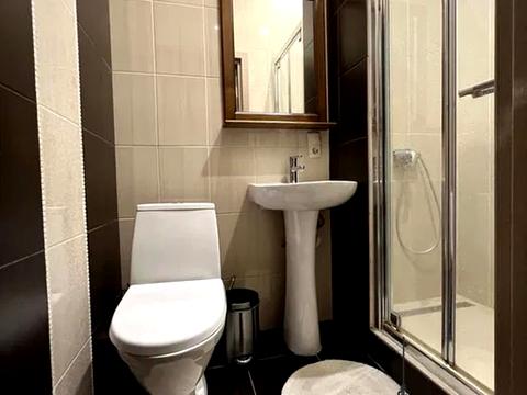 квартира за адресою Святомихайлівська вул., 17