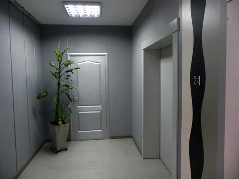 комерційна за адресою Голосіївська вул., 13