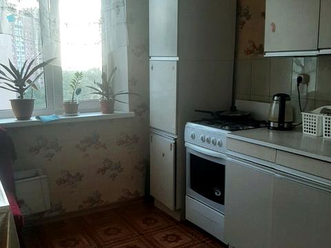 кімната за адресою Каштанова вул., 8-А