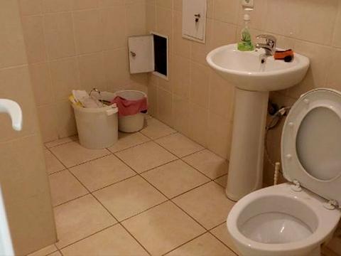 комерційна за адресою Авдеева Черноморская, 2 Б