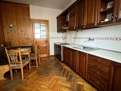 будинок за адресою Сонячна вул.