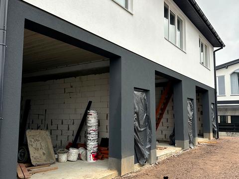 паркомісце за адресою Райдужна вул., 1