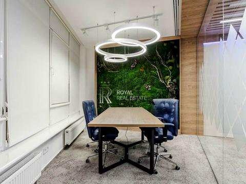 коммерческая по адресу Михаила Грушевского ул., 9