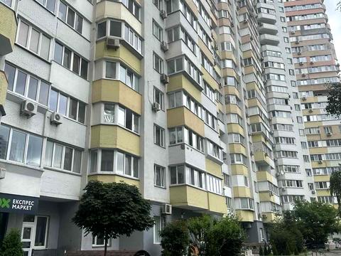 квартира за адресою Драгоманова вул., 6/1