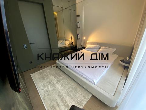 квартира за адресою Ґарета Джонса вул. (Сім'ї Хохлових), 12-А