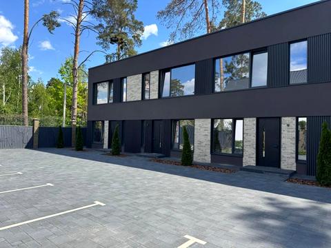 будинок за адресою Мрії вул., 12