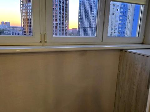 квартира за адресою Академіка Глушкова просп., 9-Д