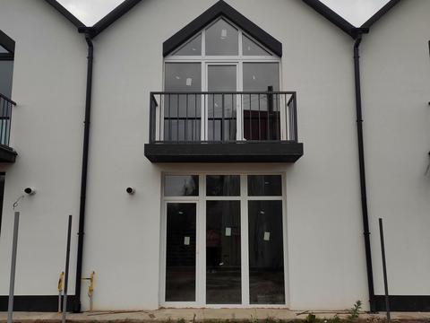 будинок за адресою Вокзальна