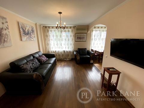 квартира за адресою Шовковична вул., 48