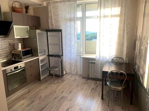 квартира за адресою Авіаконструктора Ігоря Сікорського вул. (Танкова), 4-Д