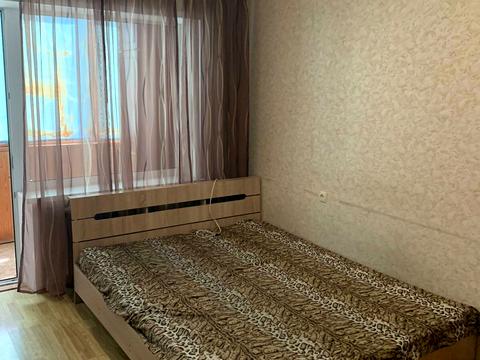 квартира за адресою Братиславська вул., 14