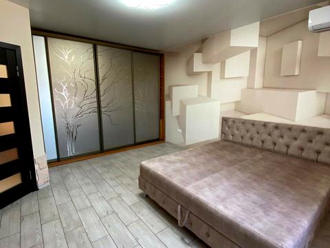 квартира за адресою Високовольтна вул., 14А