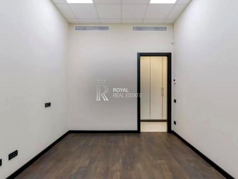 комерційна за адресою Івана Франка вул., 4