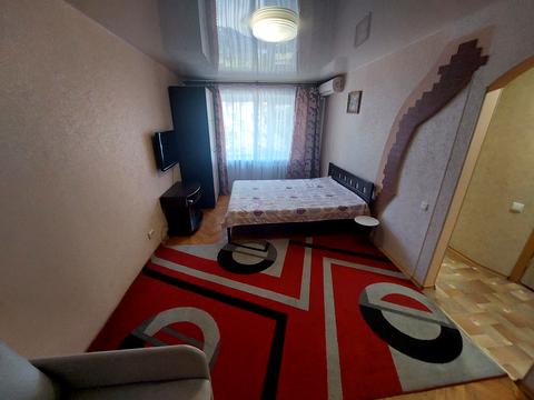 квартира за адресою Георгія Ґонґадзе вул. (Паризької Комуни), 7