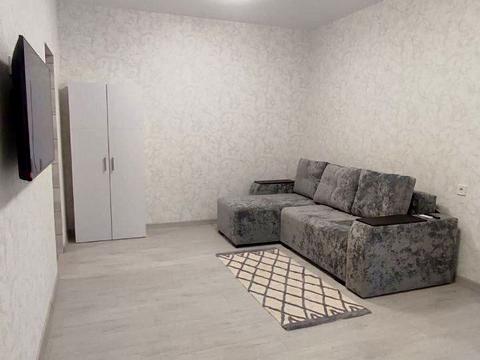 квартира за адресою Ревуцького вул., 35