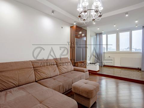 квартира за адресою Андрія Верхогляда вул. (Михайла Драгомирова), 3