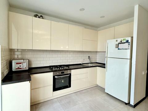 квартира за адресою Богдана Хмельницького вул., 11-Б