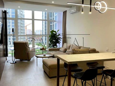 квартира по адресу   вул.Драгомирова, 15б