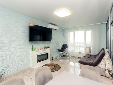 квартира за адресою Воскресенська вул., 18