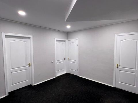 коммерческая по адресу просп. Леся Курбаса, 1 к2