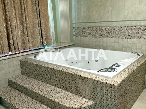 будинок за адресою Центральна вул., 1