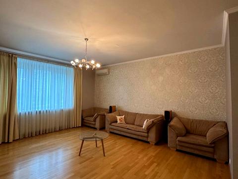 квартира за адресою Володимира Івасюка просп. (Героїв Сталінграду), 10-А