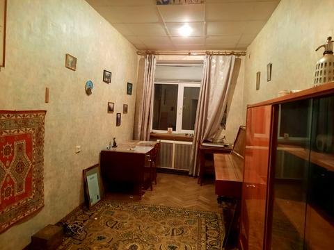 квартира за адресою Куликівський узвіз (Революції), 8/10