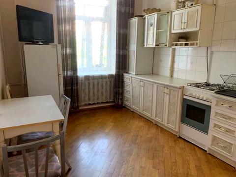квартира за адресою Святослава Караванського вул. (Жуковського), 16
