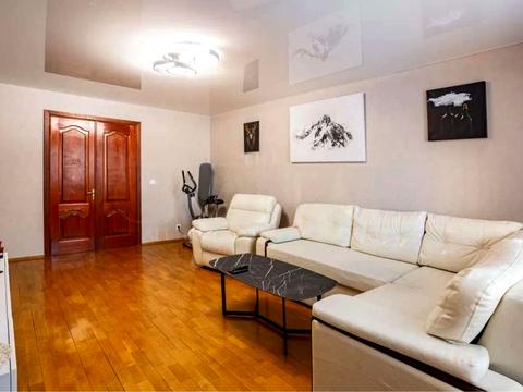 квартира за адресою Драгоманова вул., 44-А