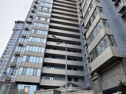 квартира за адресою Дніпровська набережна вул., 14-А