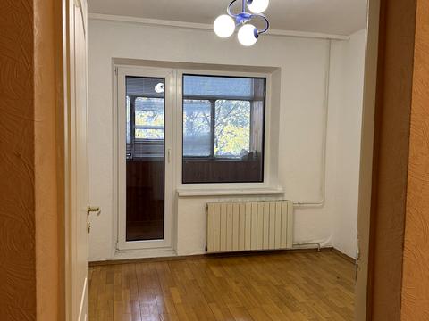 квартира за адресою Володимира Висоцького бульв., 5