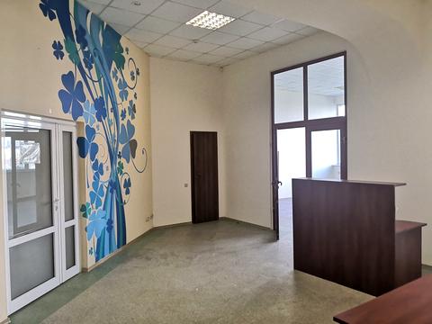комерційна за адресою Митрополита Василя Липківського вул. (Урицького), 1