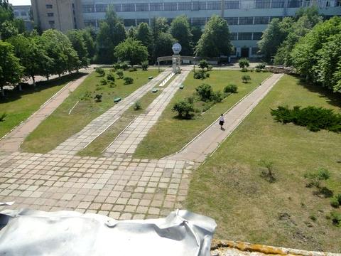 коммерческая по адресу 77-й Гвардейской Дивизии просп. (Рокоссовского), 25