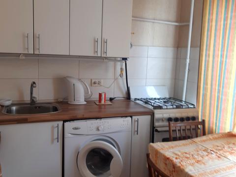 квартира за адресою Сергія Набоки пл., 2