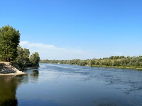 участок по адресу Деснянская ул.
