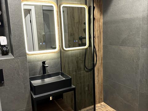 квартира за адресою Велика Васильківська вул. (Червоноармійська), 112