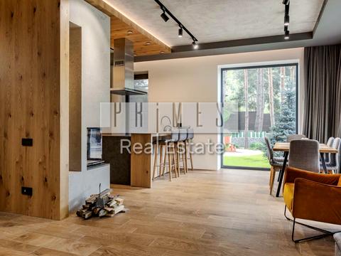 дом по адресу Военная ул.