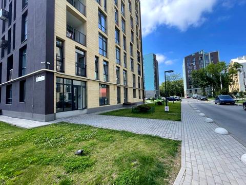 комерційна за адресою Стрийська вул., 111-В