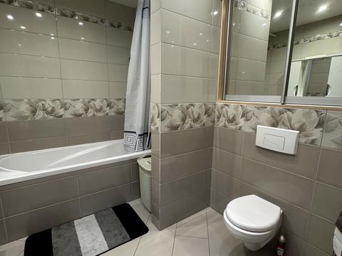 квартира за адресою Голосіївський просп. (40-річчя Жовтня), 58