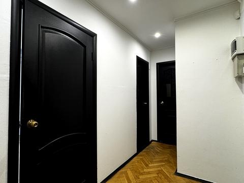 комерційна за адресою Заньковецької вул., 10