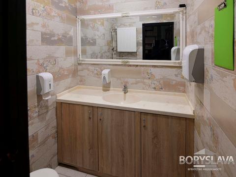 комерційна за адресою Соломії Крушельницької вул., 32б