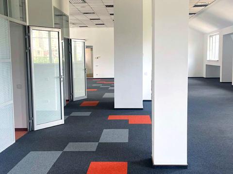 комерційна за адресою Миколи Грінченка вул., 4б