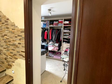 будинок за адресою Мира